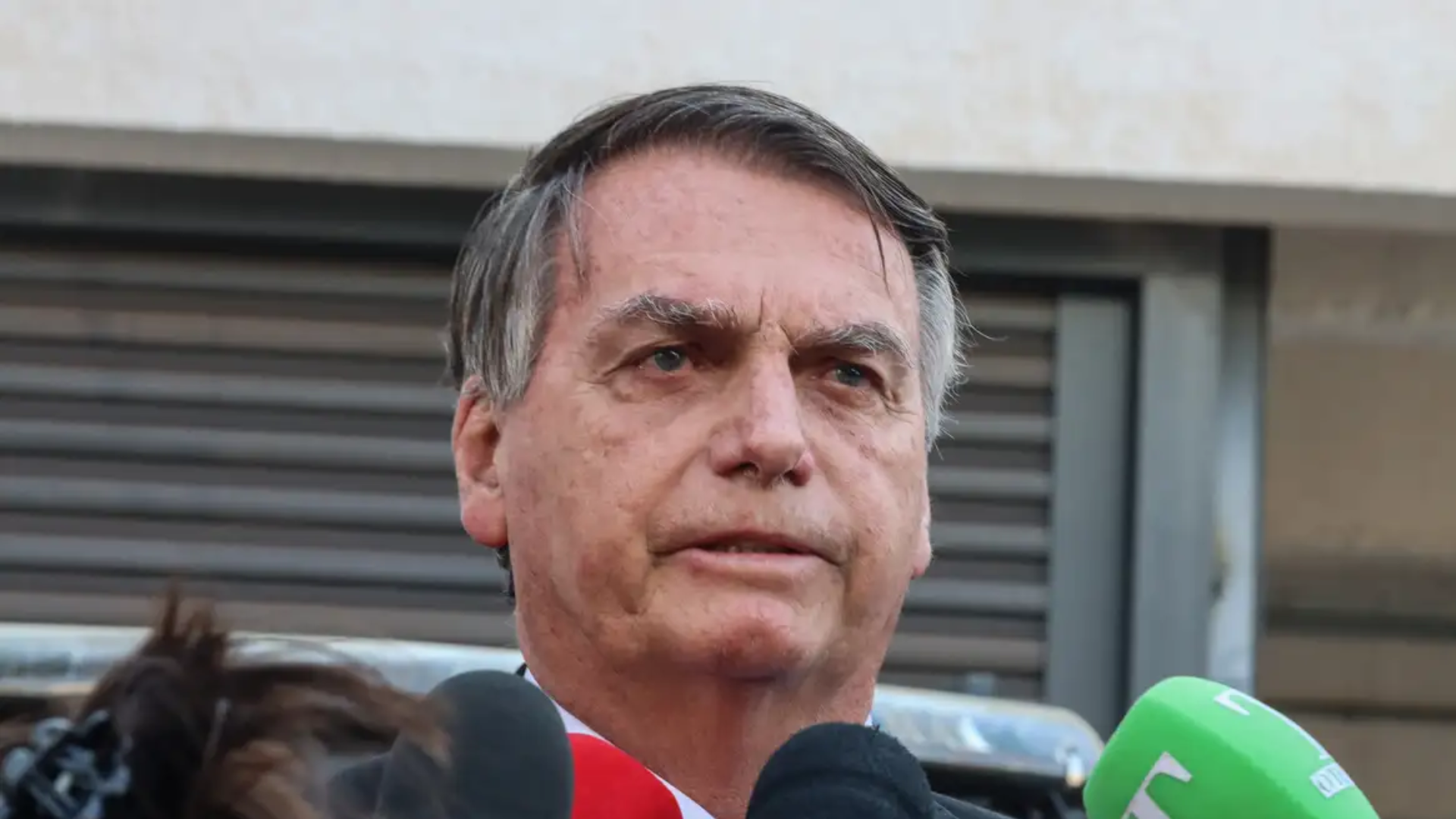 Bolsonaro's Phone Seized: PF Investigation Concludes