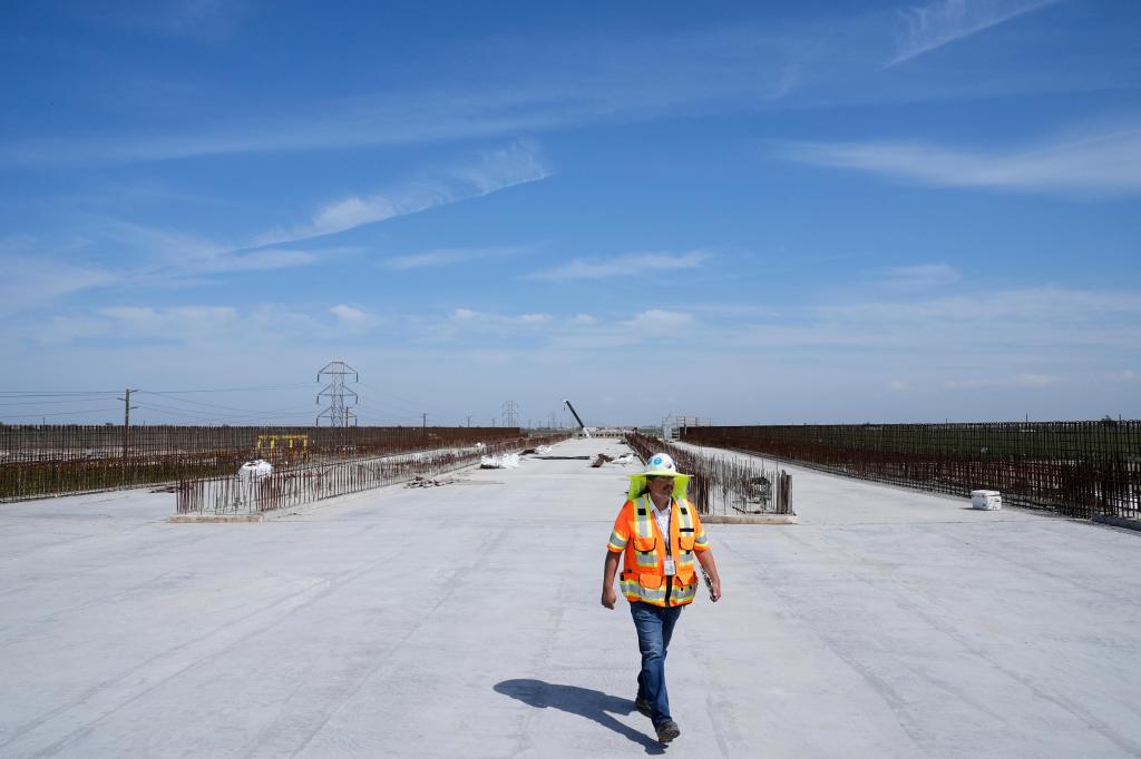 California High-Speed Rail: Gilroy & Palmdale Expansion
