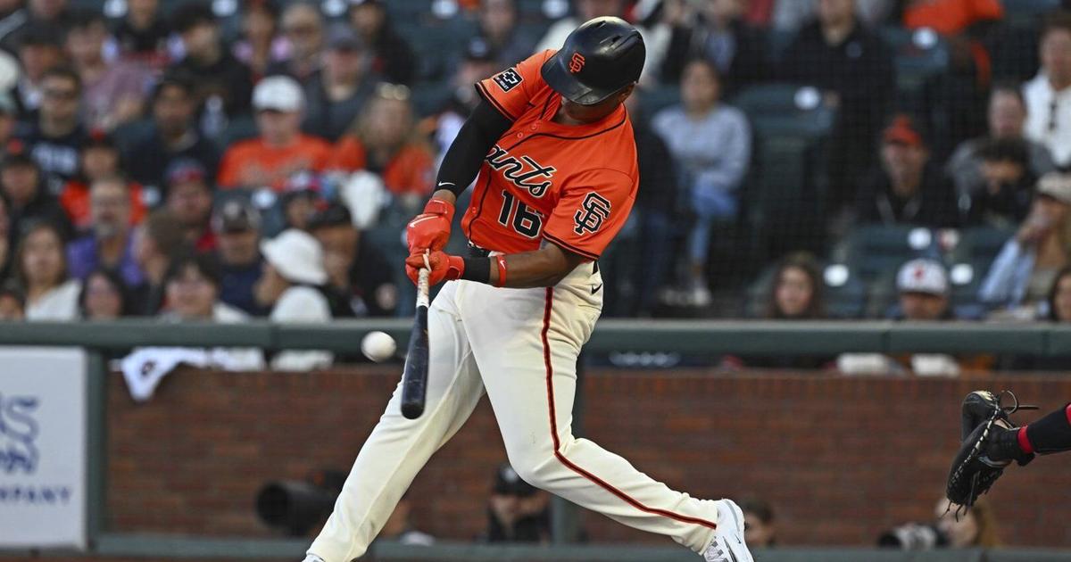 Devers' Early Homer Fuels Giants' 5-0 Shutout