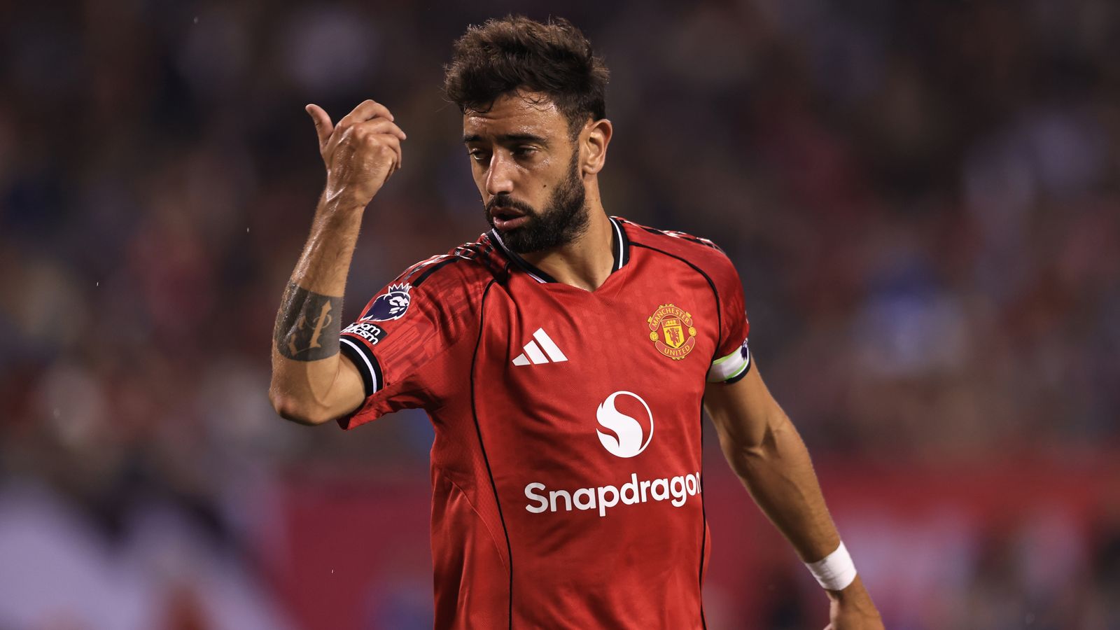Fernandes Slams Man Utd's Lazy Everton Loss