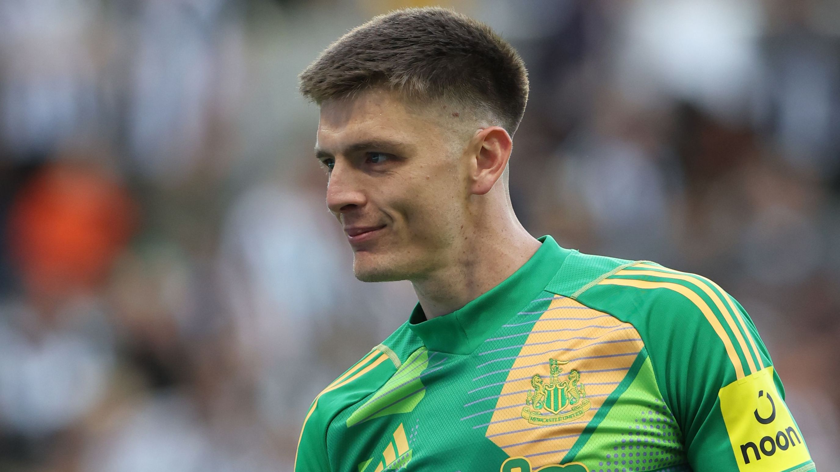 Man Utd Eye Pope To Replace Onana