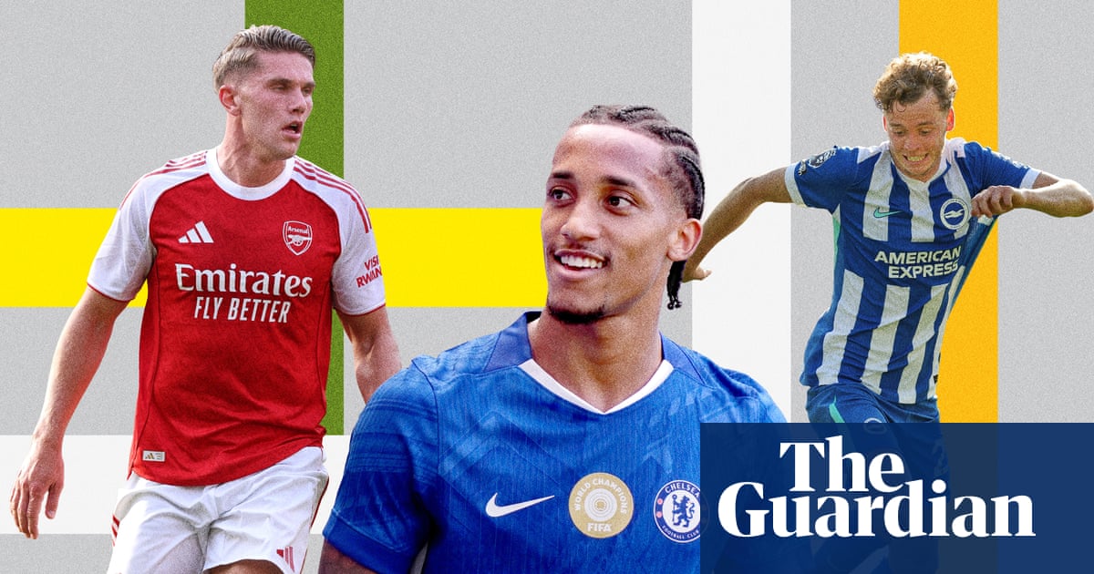 Premier League: 10 Opening Weekend Must-Sees