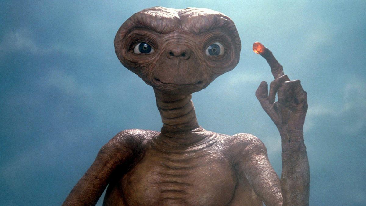 Top 10 Creepiest Movie Aliens, Ranked